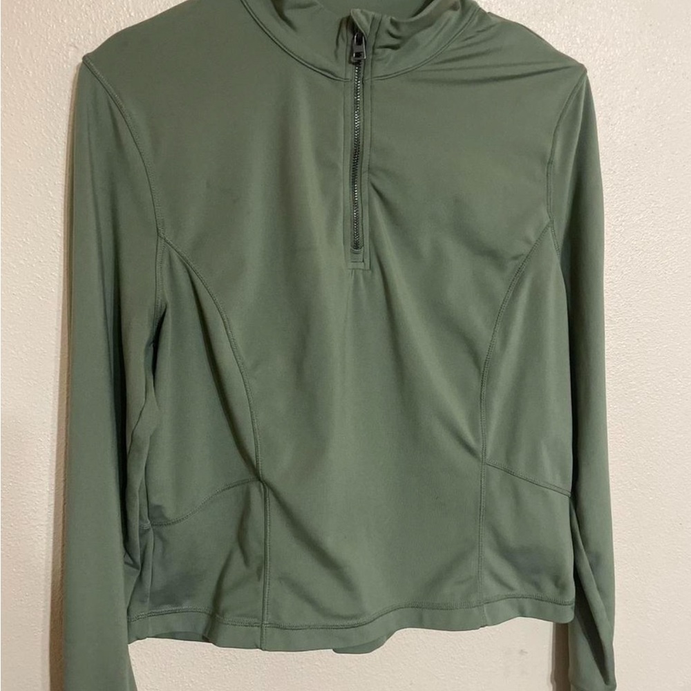 Women’s gym sweater